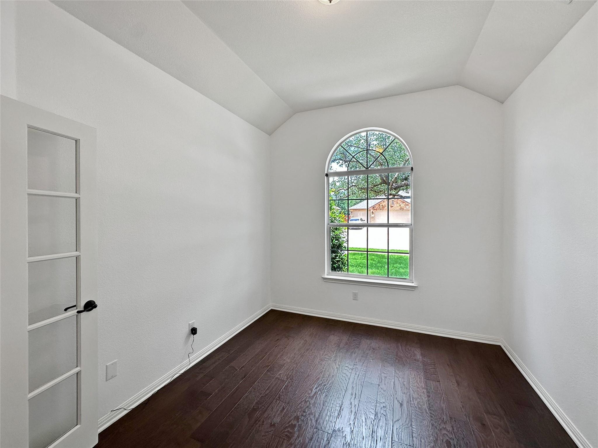 201 Arrezo Lane Georgetown TX 78628