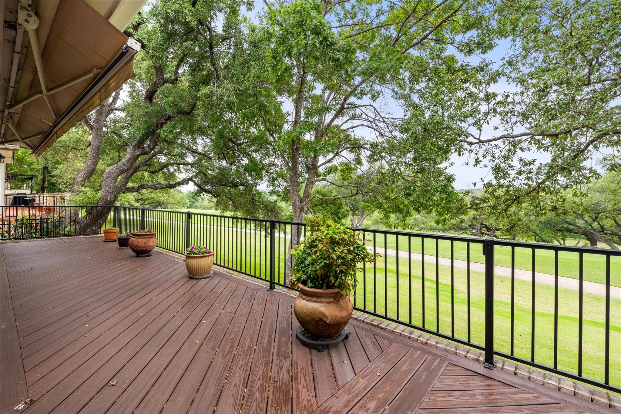 37 Waterfall Drive The Hills TX 78738