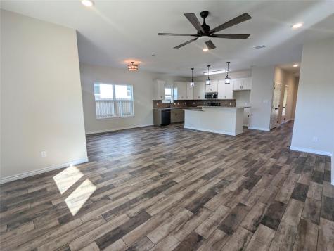 1714 E Avenue G Lampasas TX 76550