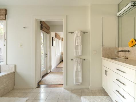 275 Indian Trail Wimberley TX 78676