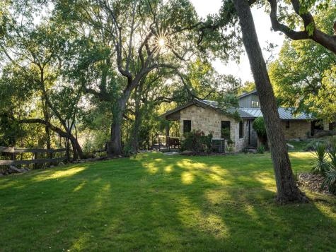 275 Indian Trail Wimberley TX 78676