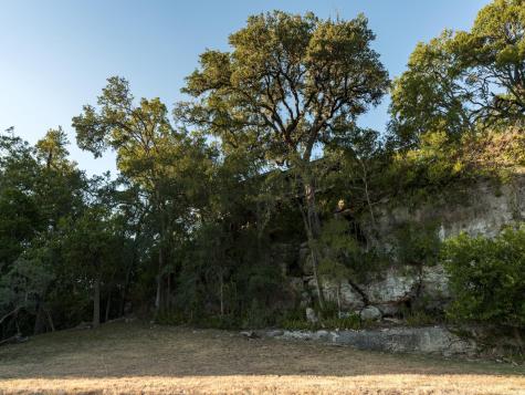 275 Indian Trail Wimberley TX 78676