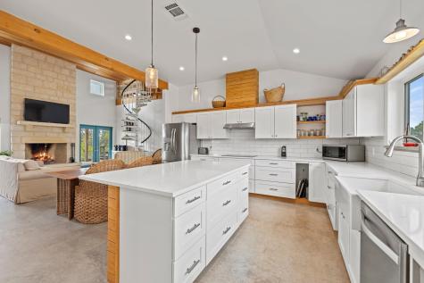 456 Colt Valley Road Fredericksburg TX 78624