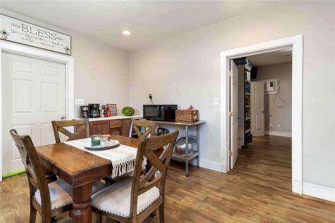 227 Henderson Lane Lockhart TX 78644