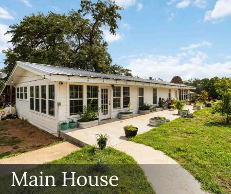 227 Henderson Lane Lockhart TX 78644