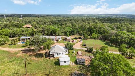 227 Henderson Lane Lockhart TX 78644