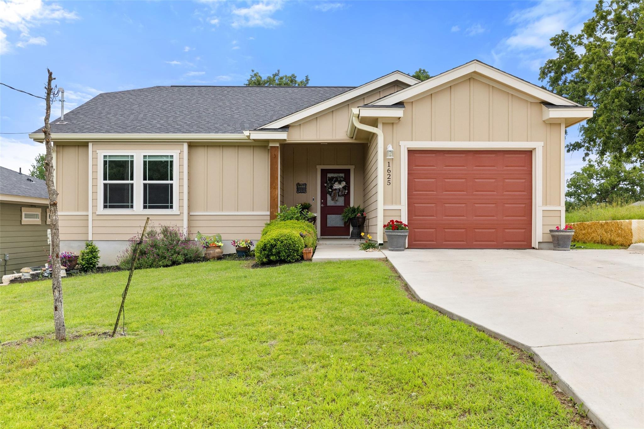 1625 Packsaddle Trail Kingsland TX 78639