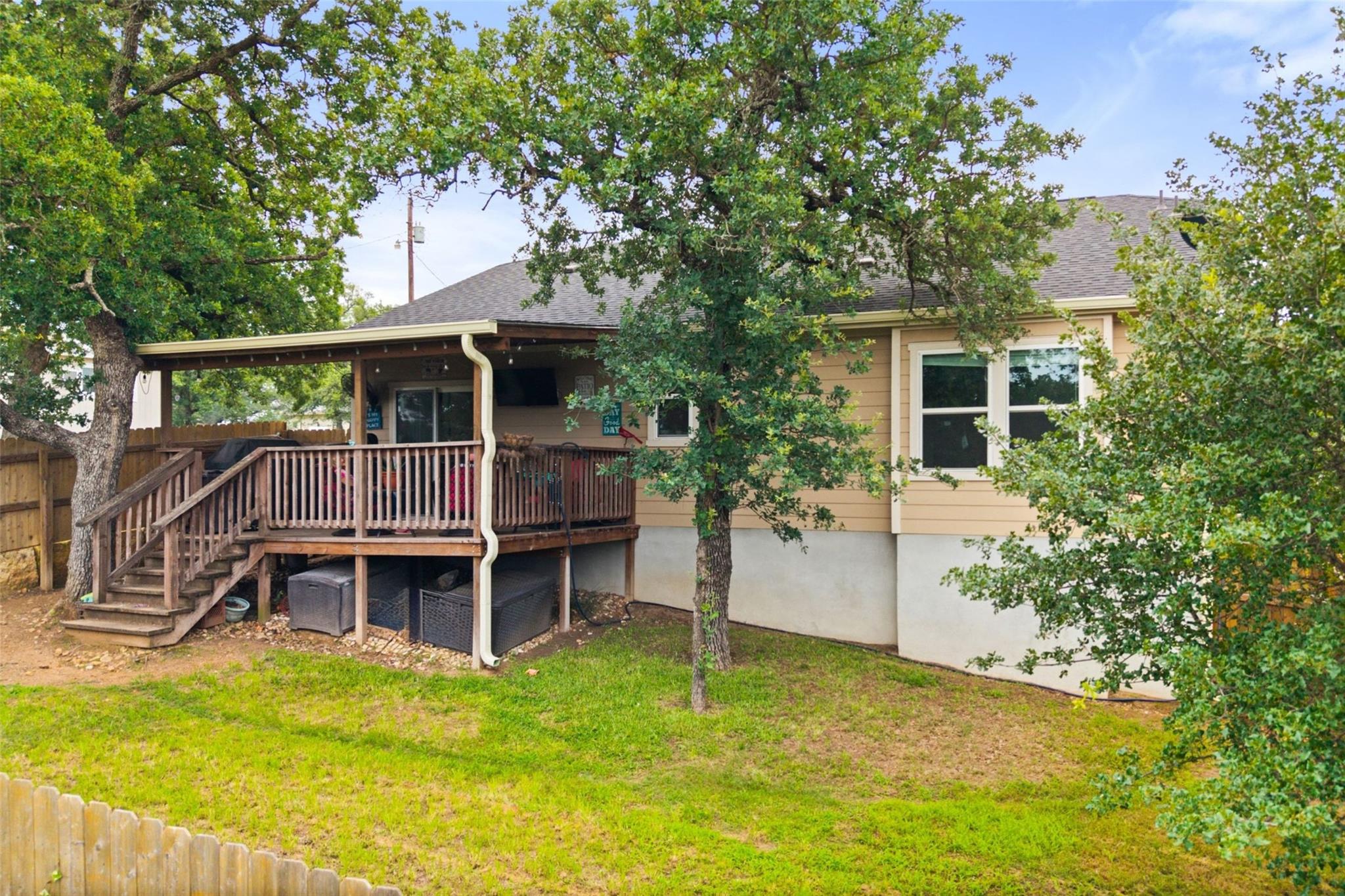 1625 Packsaddle Trail Kingsland TX 78639