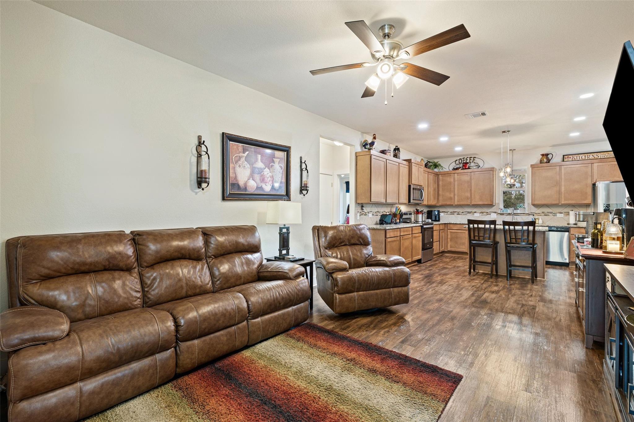 1625 Packsaddle Trail Kingsland TX 78639