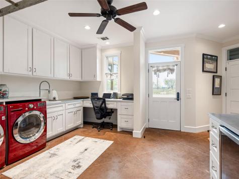 1503 Funf Kinder Road Fredericksburg TX 78624