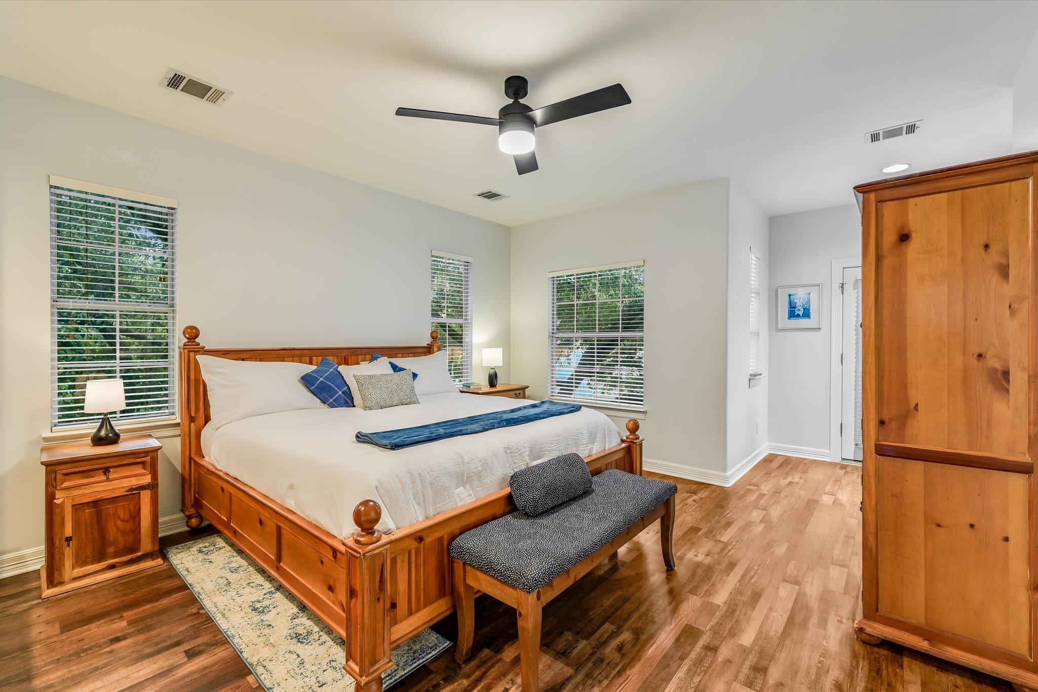 3816 Gaines Court Austin TX 78735