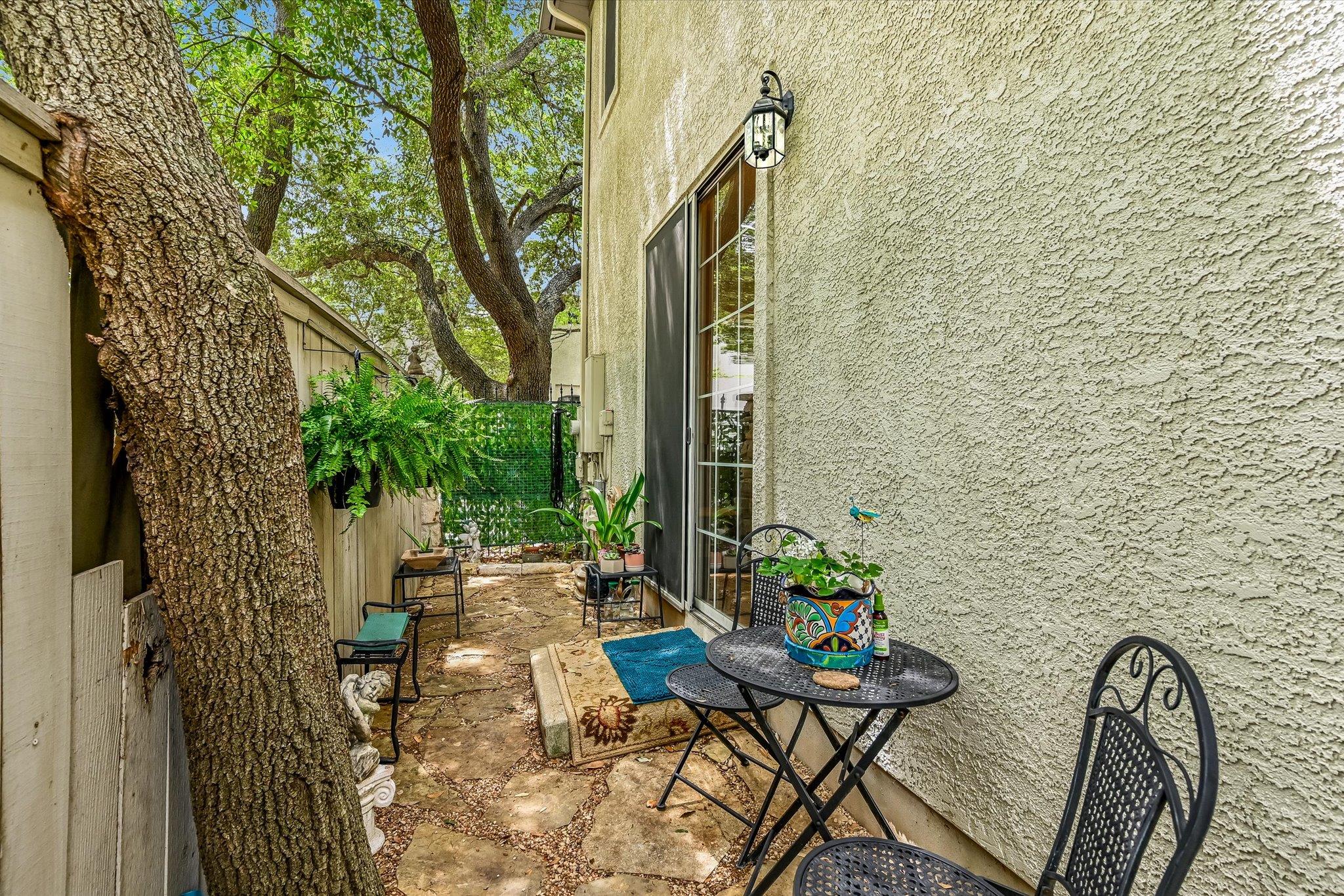 3816 Gaines Court Austin TX 78735