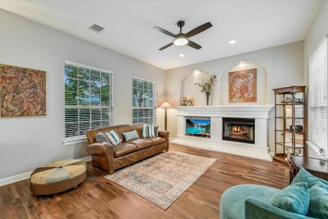 3816 Gaines Court Austin TX 78735