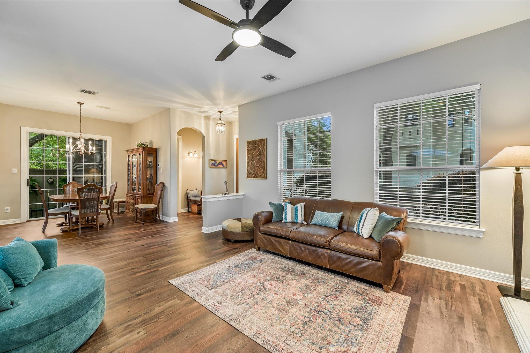3816 Gaines Court Austin TX 78735