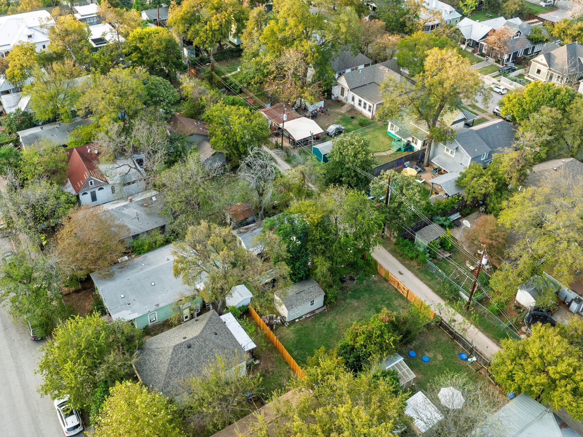 1020 Spence-a Street Austin TX 78702
