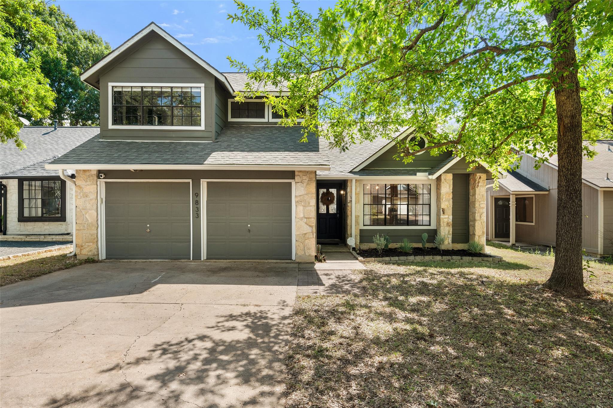 9833 Briar Ridge Drive Austin TX 78748