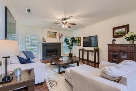 1918 Lakeway Boulevard Lakeway TX 78734