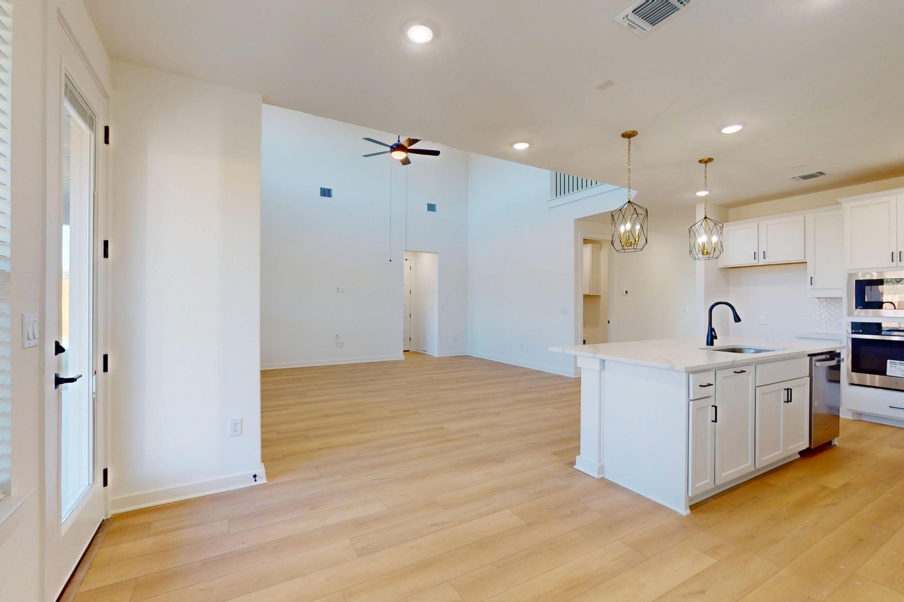 3925 Waxahachie Road Leander TX 78641