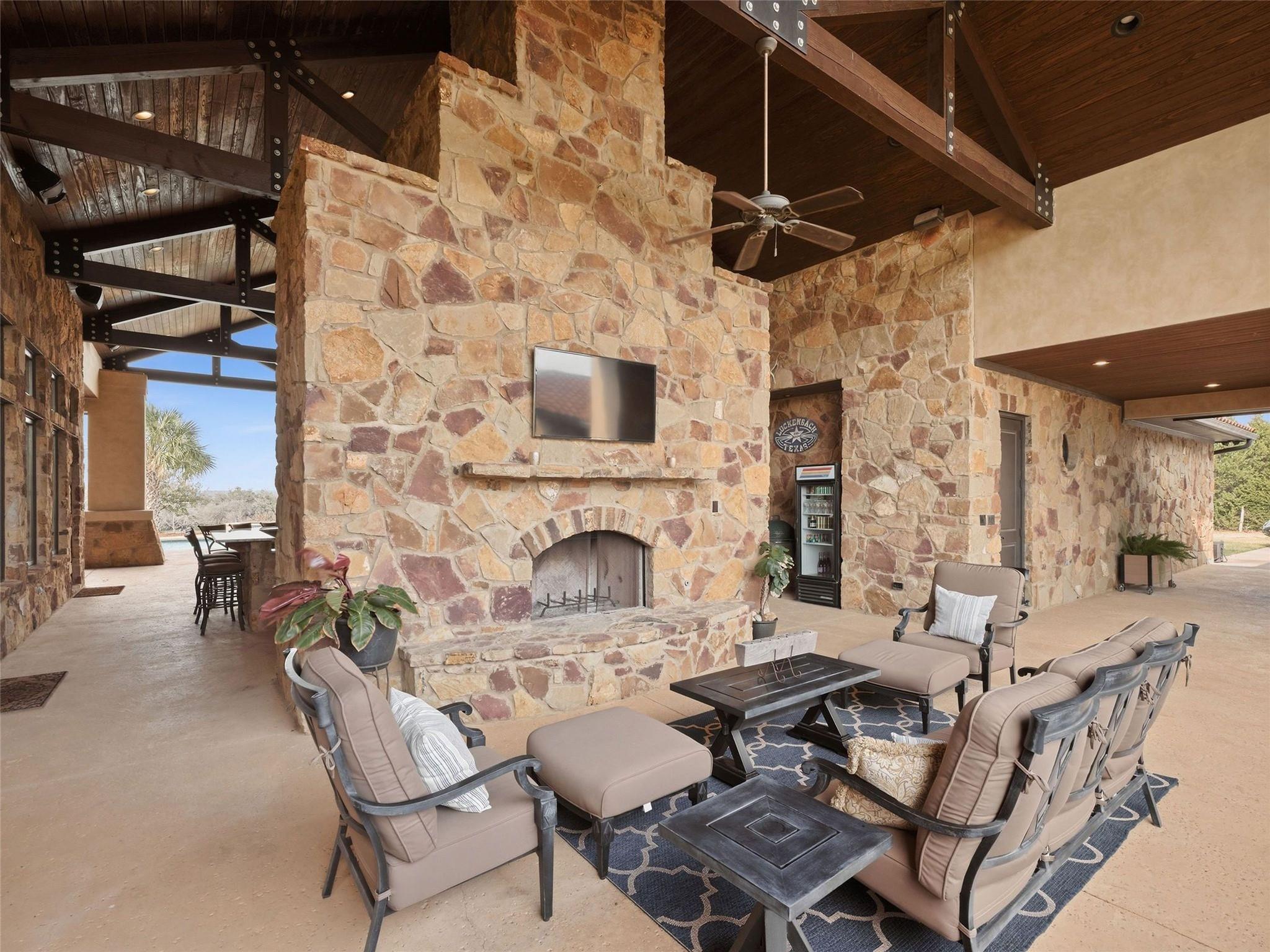 600 County Road 257 Liberty Hill TX 78642