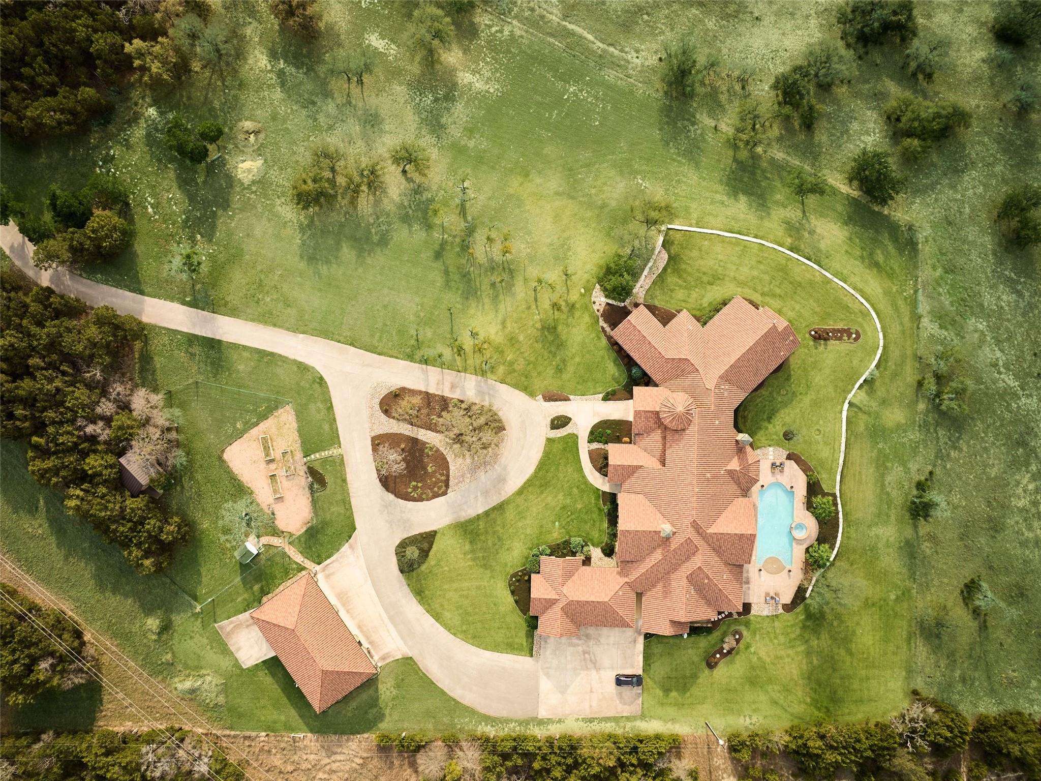 600 County Road 257 Liberty Hill TX 78642