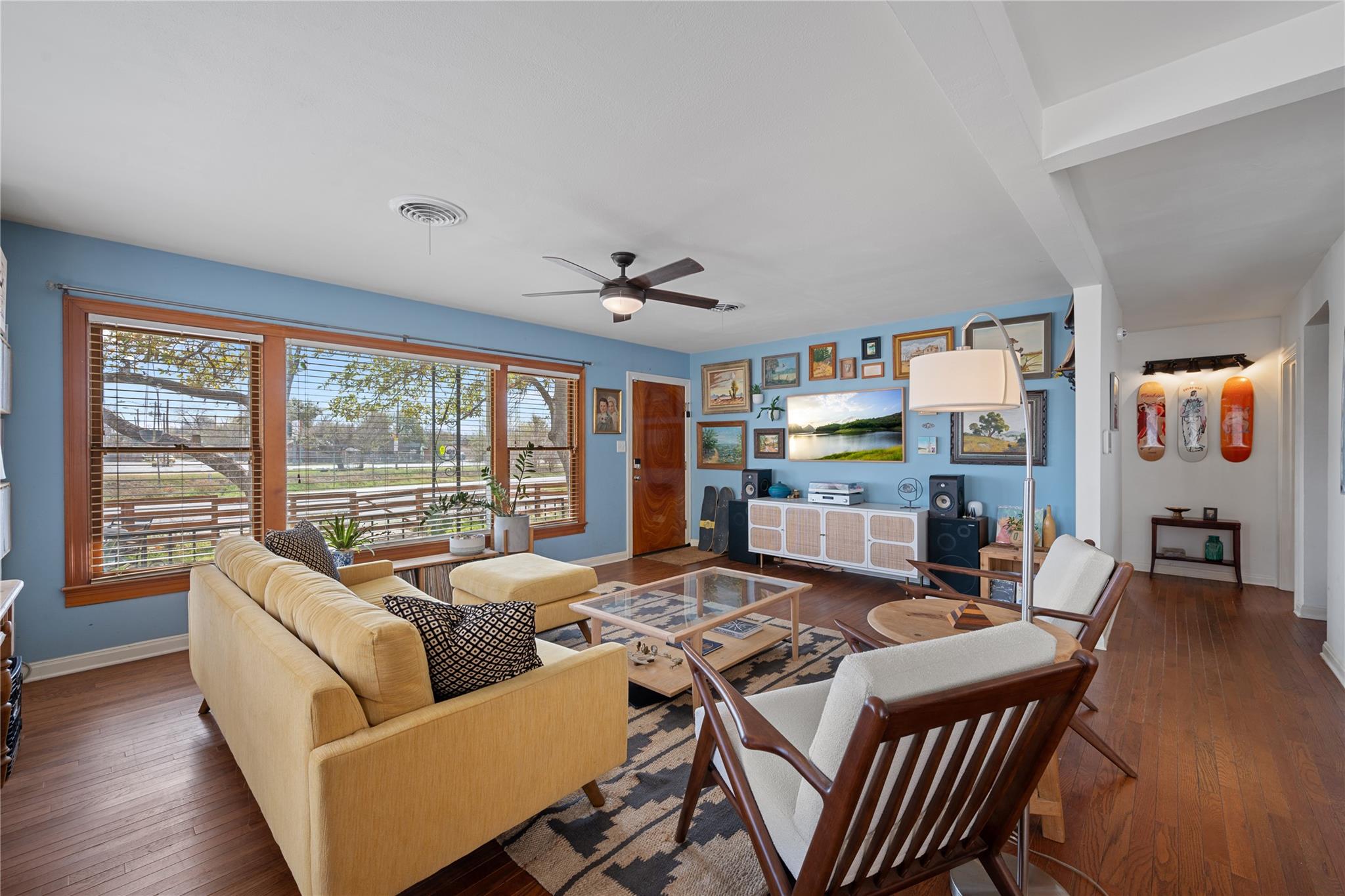 5114 Caswell Avenue Austin TX 78751