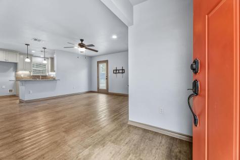 1812 Forestglade Drive Austin TX 78745