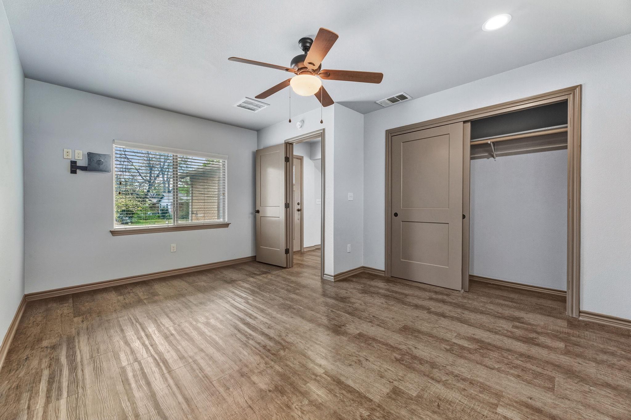 1812 Forestglade Drive Austin TX 78745