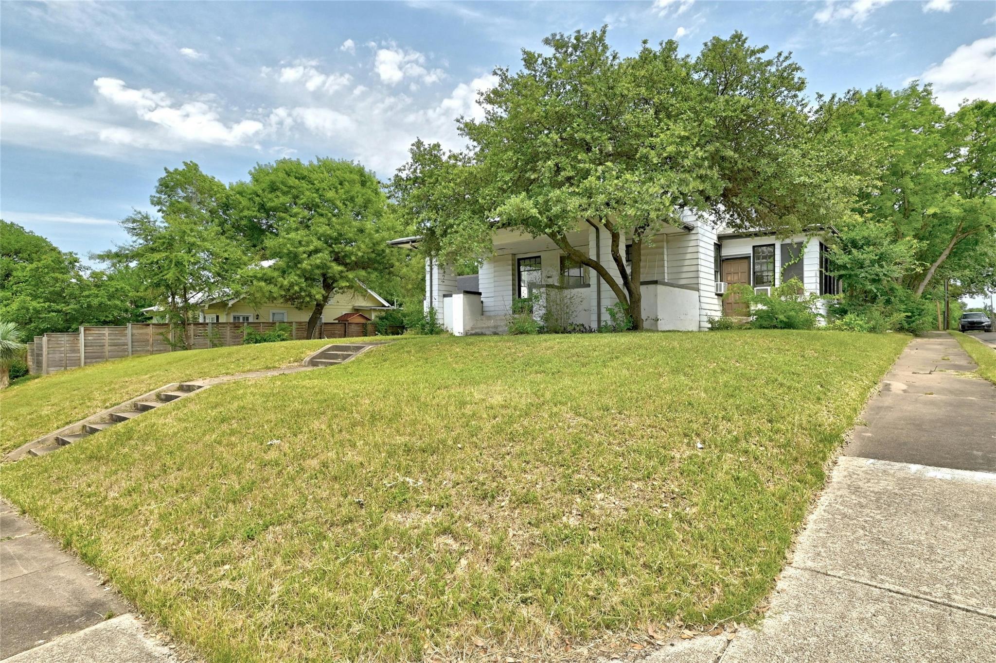 1109 Travis Height Boulevard Austin TX 78704