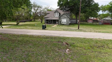 517 Giddings Street Lexington TX 78947