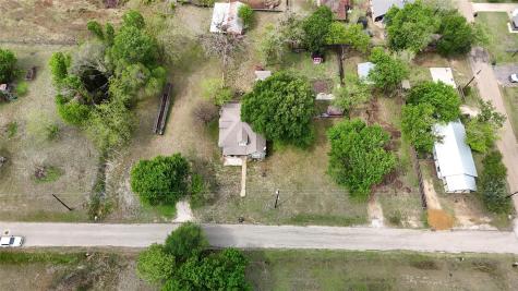 517 Giddings Street Lexington TX 78947