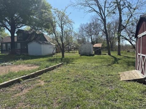 517 Giddings Street Lexington TX 78947