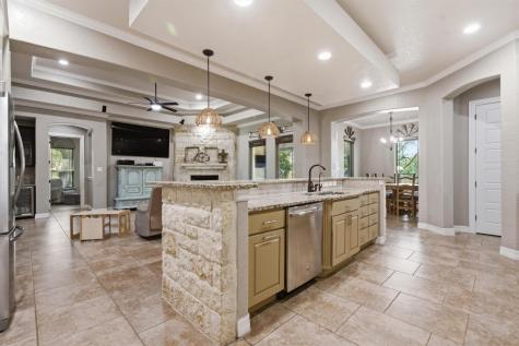1106 Private Road 3702 San Antonio TX 78253