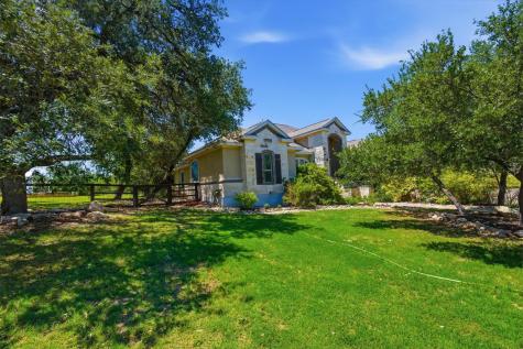 1106 Private Road 3702 San Antonio TX 78253