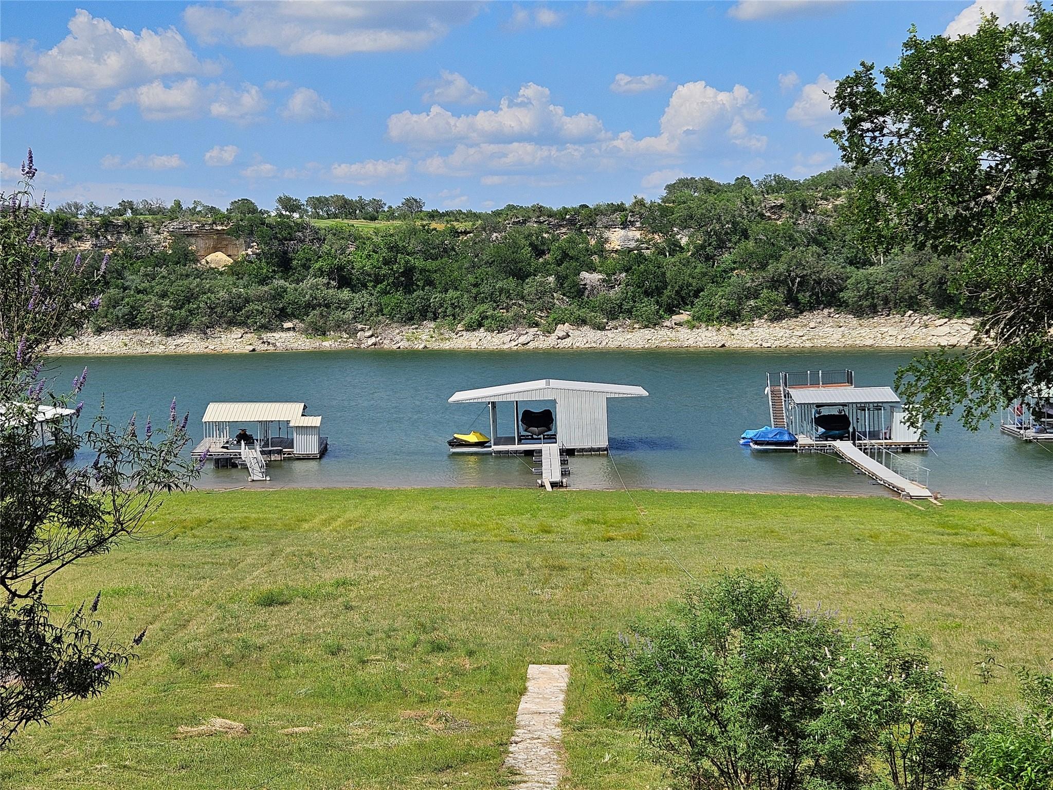1231 Lake Shore Drive Spicewood TX 78669