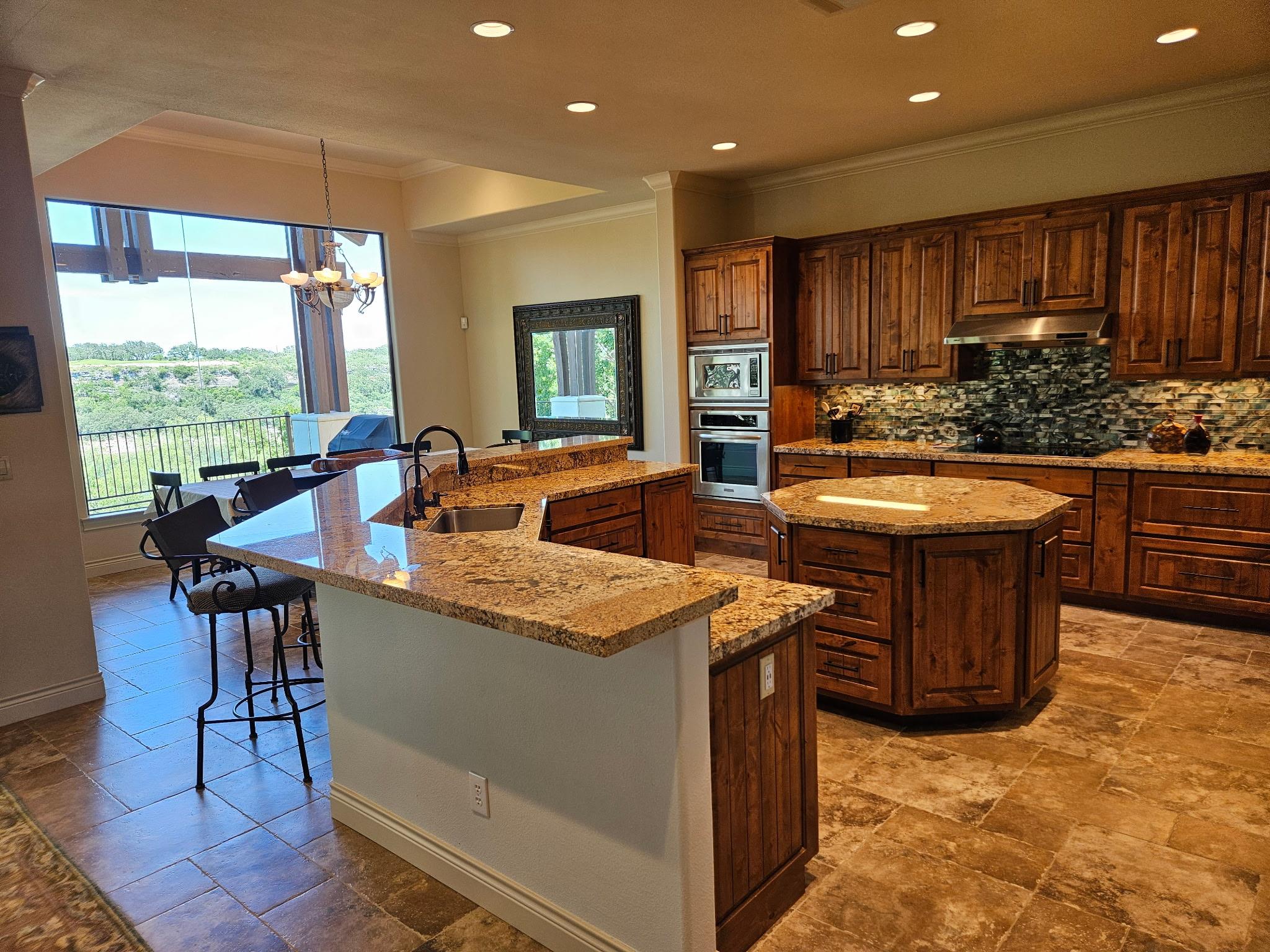 1231 Lake Shore Drive Spicewood TX 78669