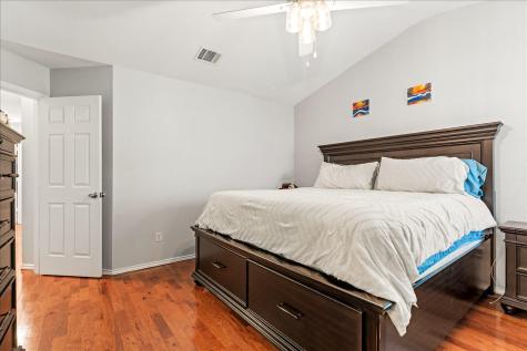 4456 Mather Kyle TX 78640