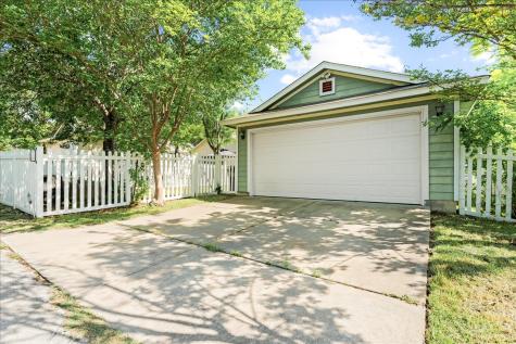 4456 Mather Kyle TX 78640