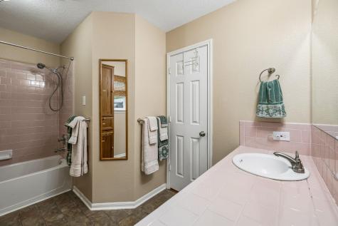 300 Bluff Road Spicewood TX 78669