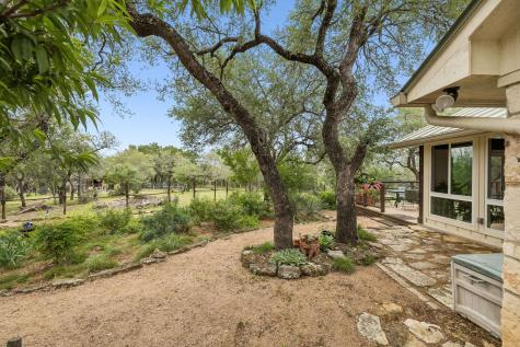 300 Bluff Road Spicewood TX 78669