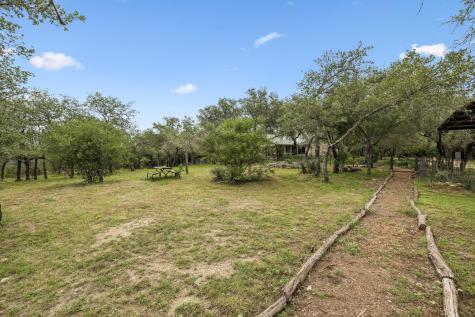 300 Bluff Road Spicewood TX 78669