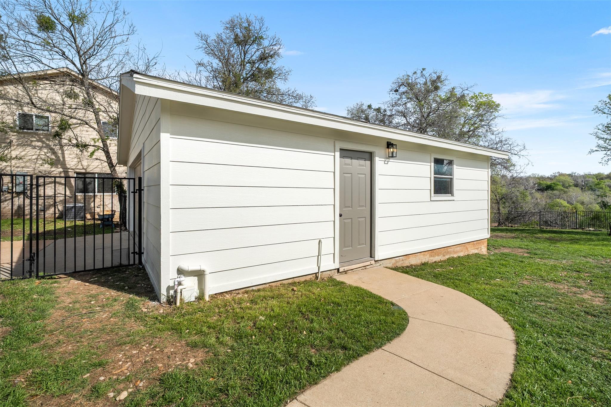129 Ridgecrest Road Georgetown TX 78628