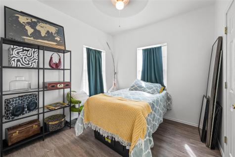 301 Buckeye Trail La Grange TX 78945