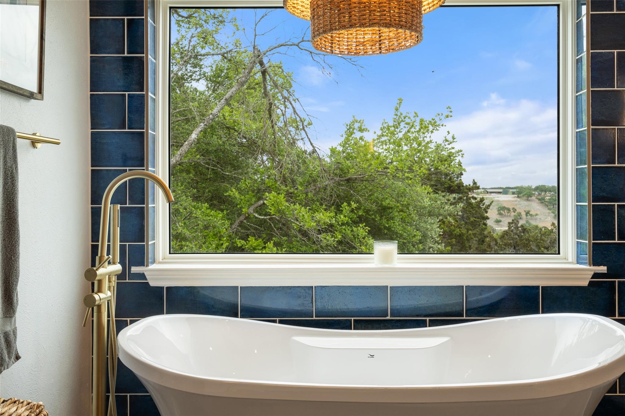 105 Stonegate Lane Dripping Springs TX 78620