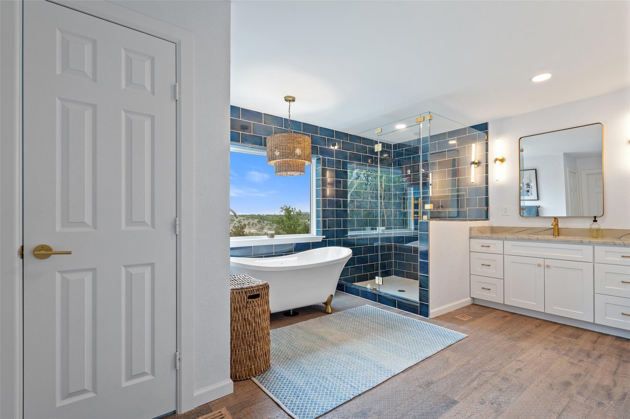 105 Stonegate Lane Dripping Springs TX 78620