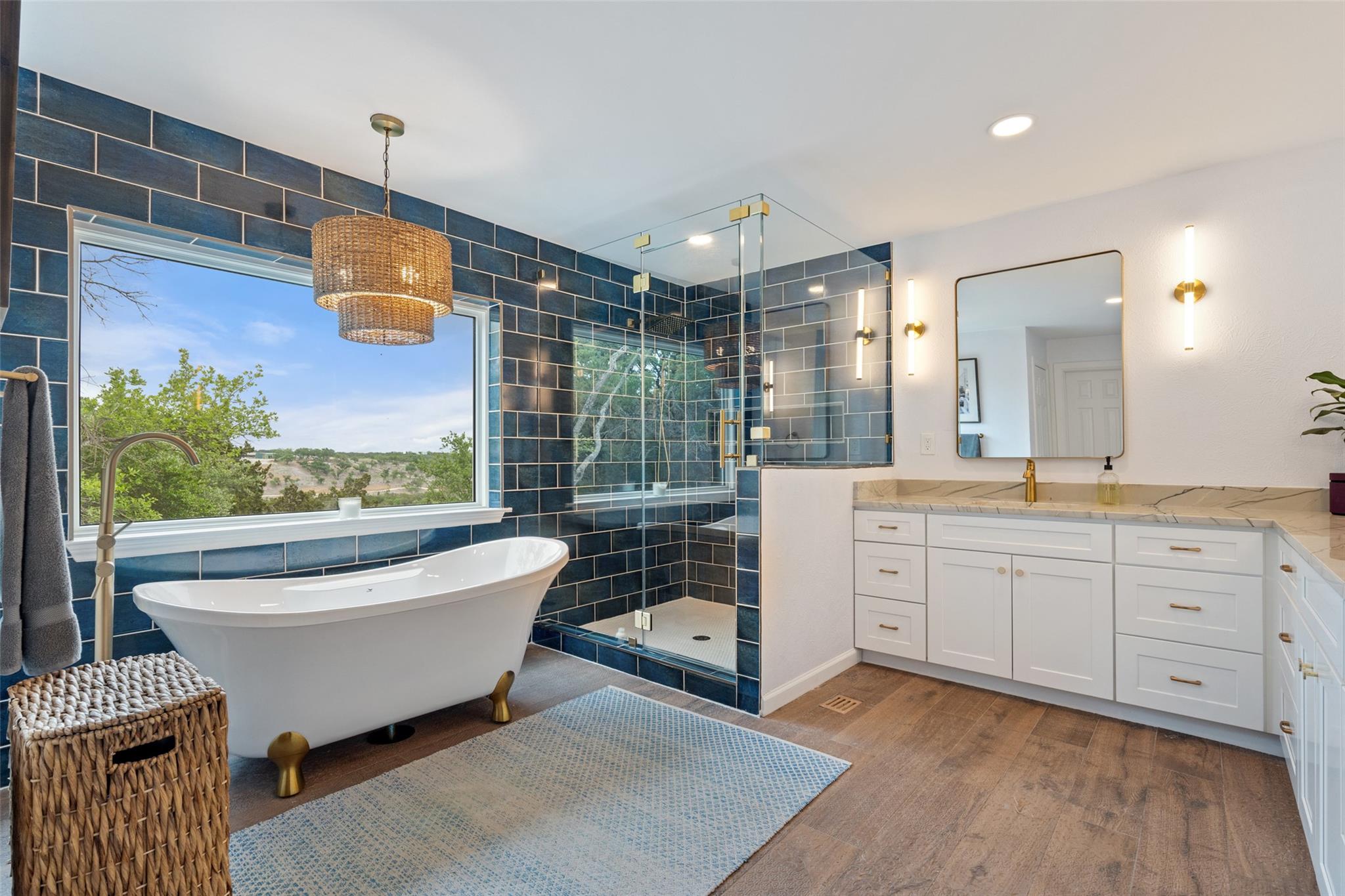 105 Stonegate Lane Dripping Springs TX 78620
