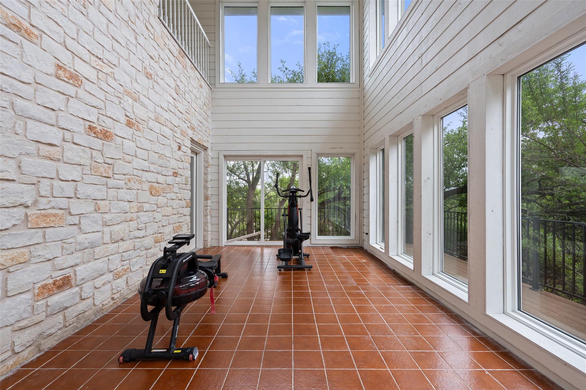 105 Stonegate Lane Dripping Springs TX 78620