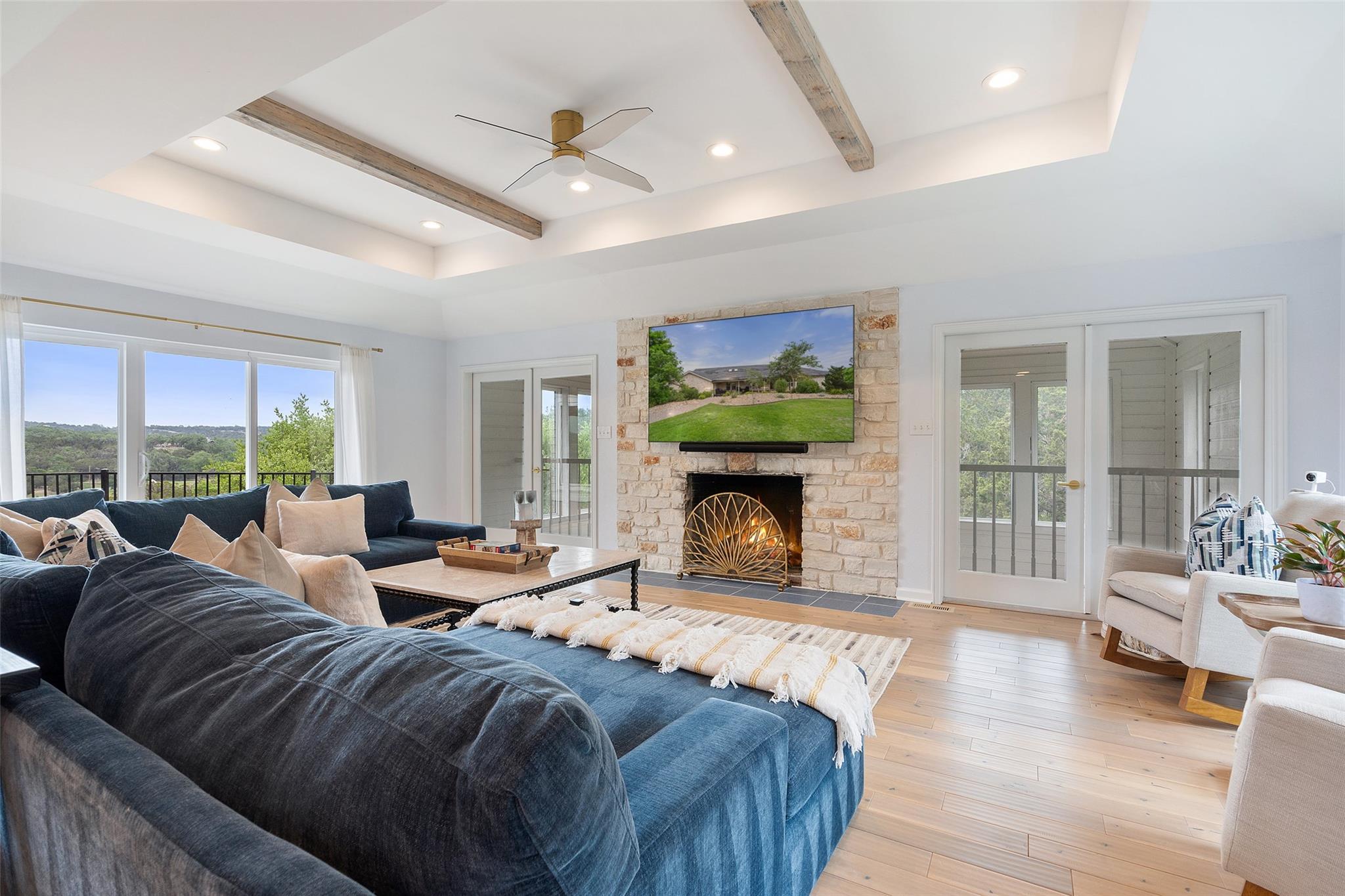 105 Stonegate Lane Dripping Springs TX 78620