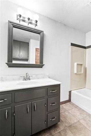 12914 Pfluger Berkman Lane Coupland TX 78615