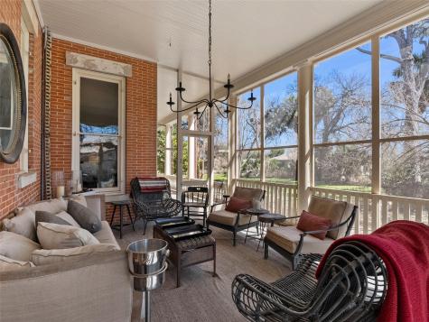 372 Magazine Avenue New Braunfels TX 78130