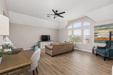 115 Desert Willow Way Austin TX 78737